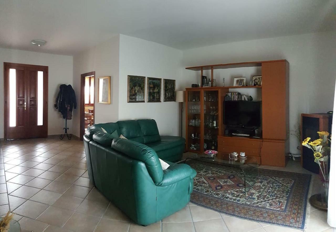 La Casa Del Viaggiatore Codrongianos Luaran gambar